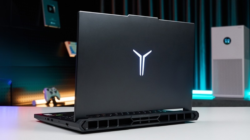 Lenovo Legion R9000P 2025