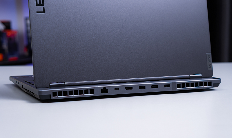 lenovo-legion-y7000p-iah7