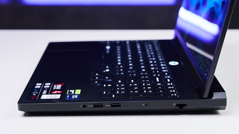 Lenovo Legion Y9000P 2025