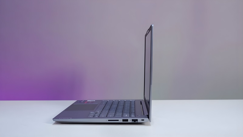 Lenovo ThinkBook 14 G8 IML 21SJ0072VN