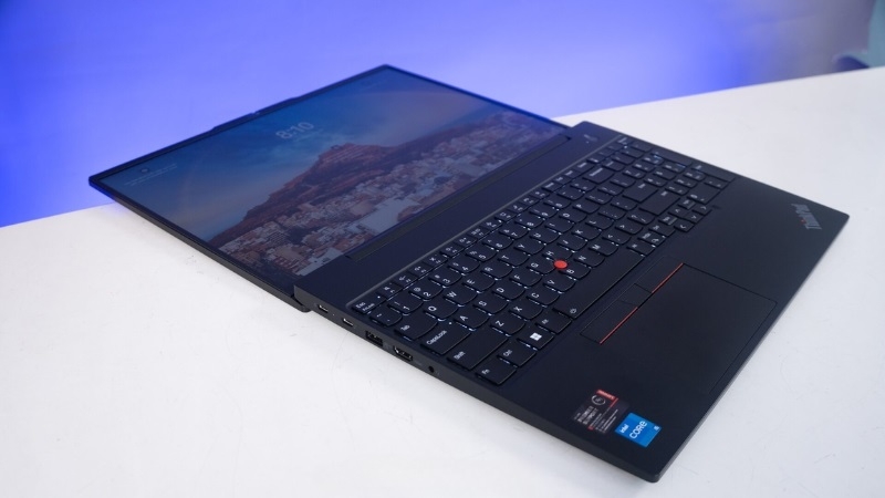Lenovo ThinkPad E16 Gen 1