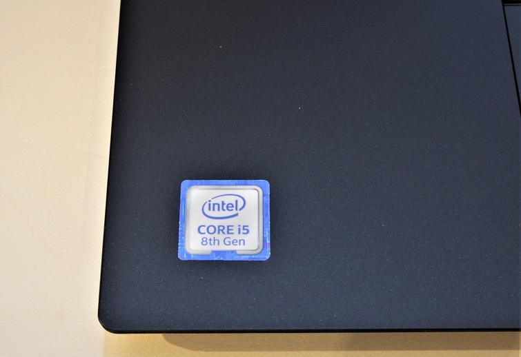 Trang bị Intel Core i5