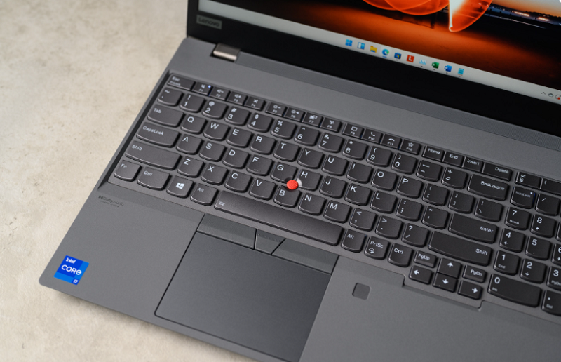 Lenovo ThinkPad P15s G2