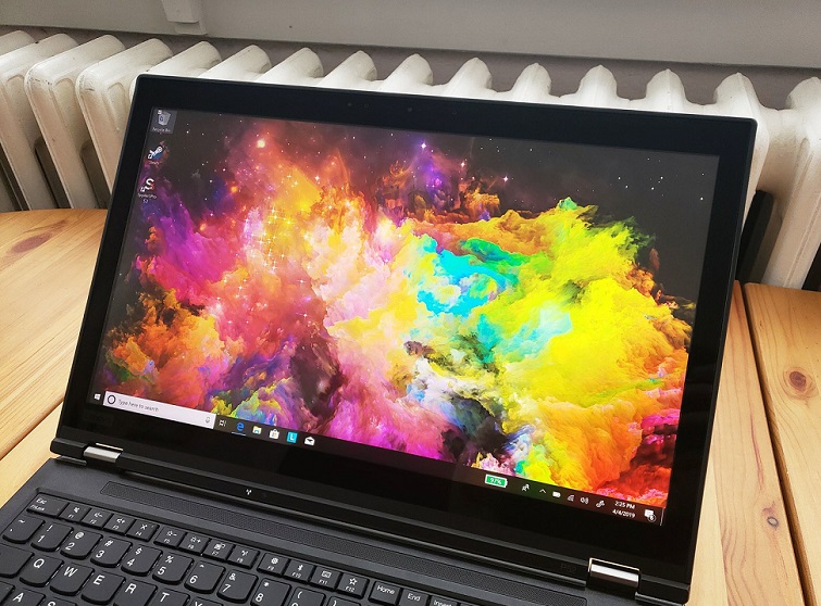 Các loa phát thanh hàng đầu trên boong