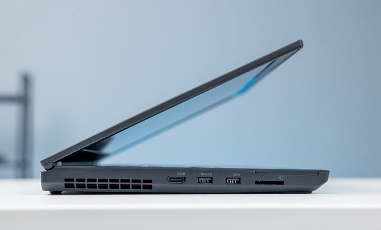 Cạnh trái của máy