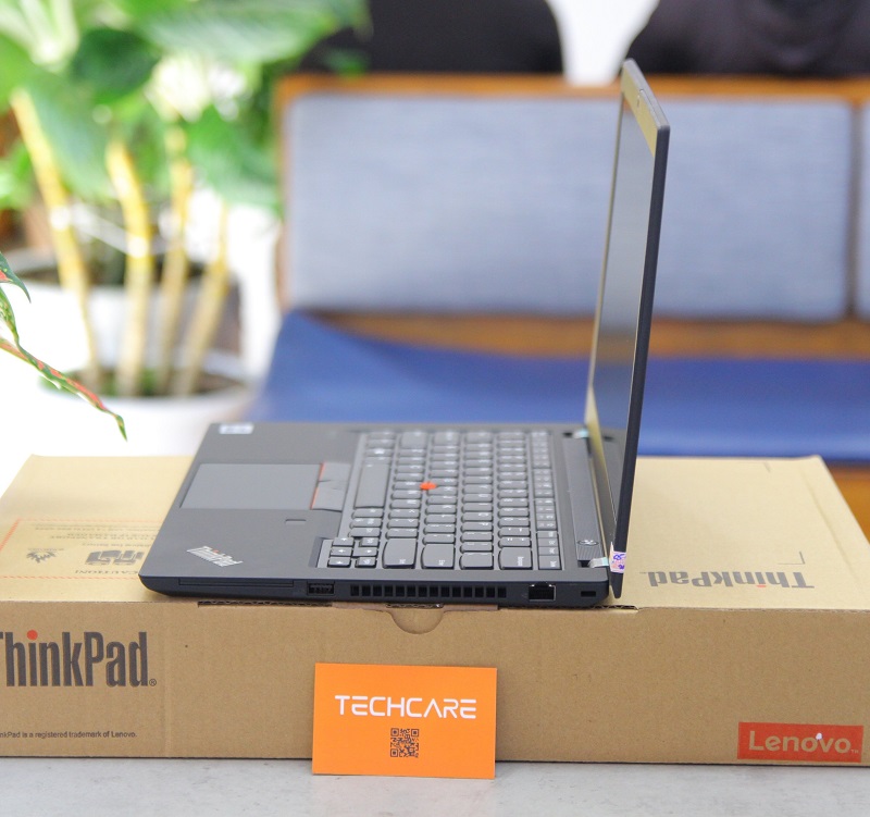 lenovo-thinkpad-t490