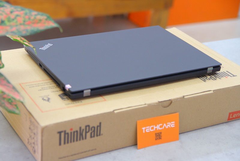 lenovo-thinkpad-t490