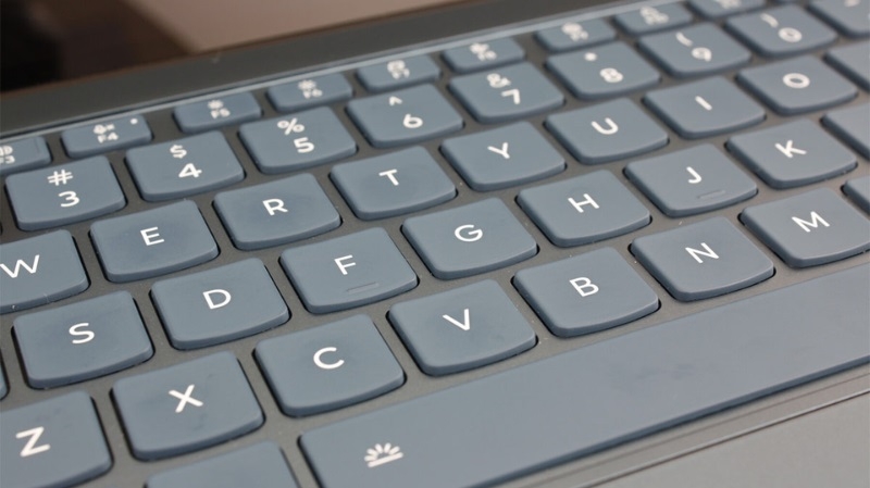 Lenovo Yoga Slim 9 14ILL10