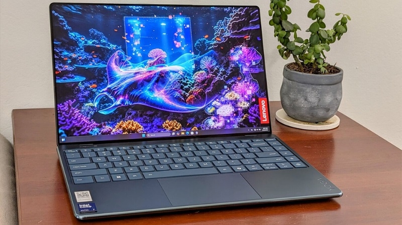 Laptop Lenovo Yoga Slim 9 14ILL10