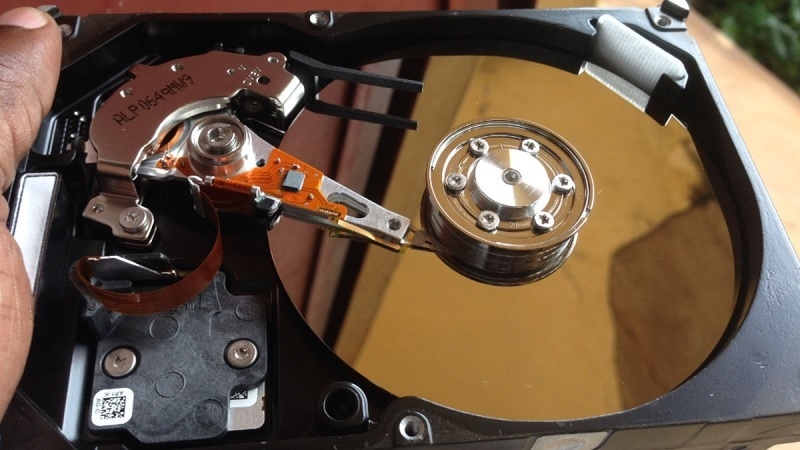 Nguyên nhân dẫn đến lỗi Invalid Partition Table trên máy tính