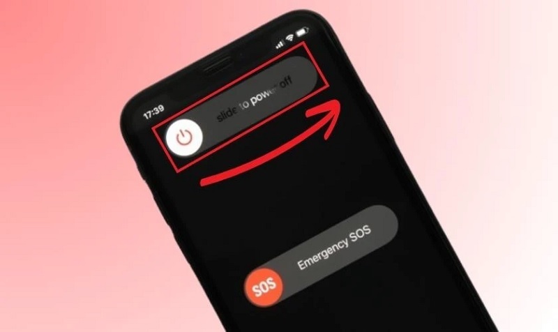 Gạt thanh slide to power off sang bên phải