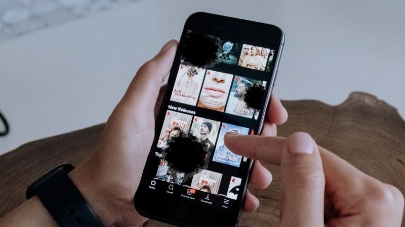 màn hình iPhone 5 bị chấm đen