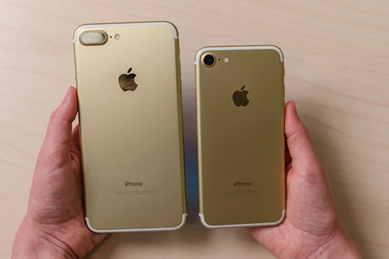 Màn hình iPhone 7 Plus bao nhiêu inch? Có nên mua ở thời điểm này không?