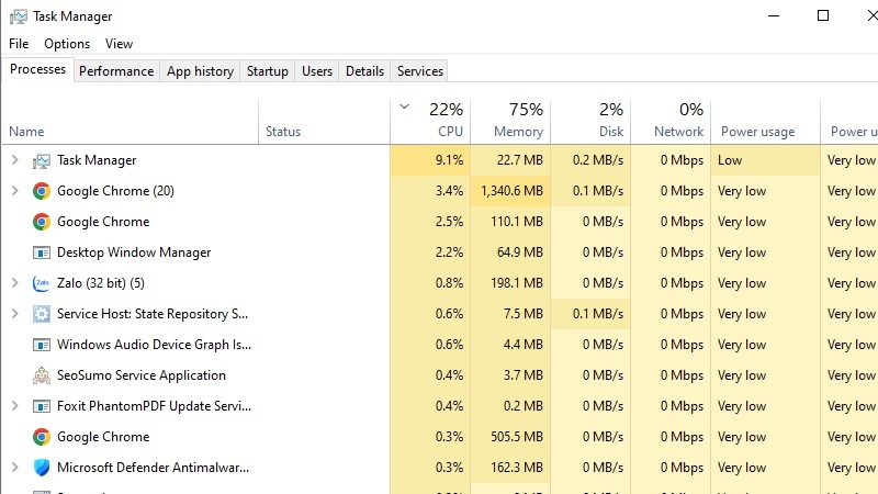 Quan sát xem Task Manager có bị giật không? Quan sát xem Task Manager có bị giật không?