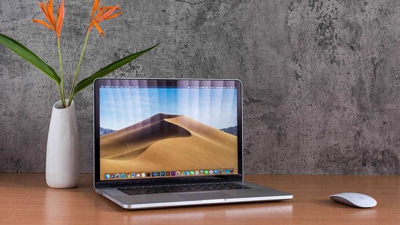 Cách phòng tránh màn hình MacBook bị sọc Cách phòng tránh màn hình MacBook bị sọc