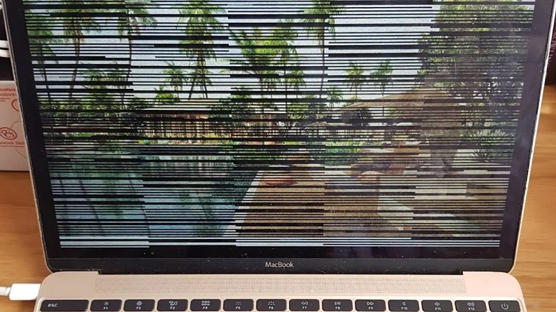 Nguyên nhân khiến màn hình MacBook bị sọc ngang, dọc Nguyên nhân khiến màn hình MacBook bị sọc ngang, dọc