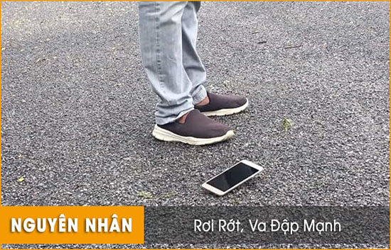 Màn hình Samsung bị vỡ do rơi rớt