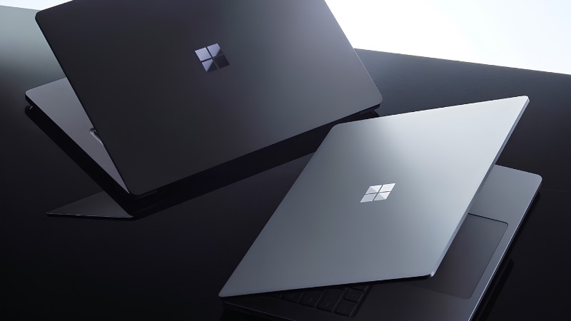 Surface Laptop Ultra bộ nhớ thống nhất tối đa 128 GB