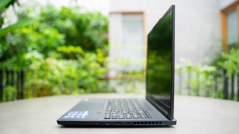 MSI Stealth A16 AI+ A3XWHG 085VN - Laptop Gaming Cao Cấp Cho Game Thủ Hiện Đại MSI Stealth A16 AI+ A3XWHG 085VN - Laptop Gaming Cao Cấp Cho Game Thủ Hiện Đại