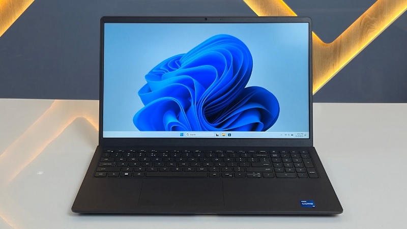 Laptop 15.6 inch: ưu điểm và hạn chế Laptop 15.6 inch: ưu điểm và hạn chế