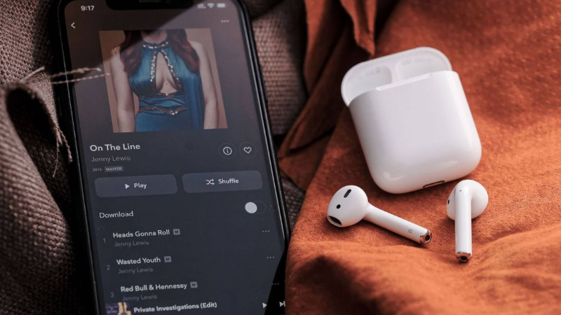 Ngắt Bluetooth, rút tai nghe