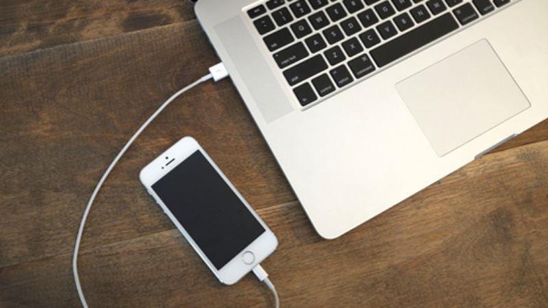 phat-wifi-tu-iphone-thong-qua-usb