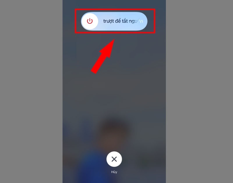 Nhấn giữ vào phím nguồn trên điện thoại