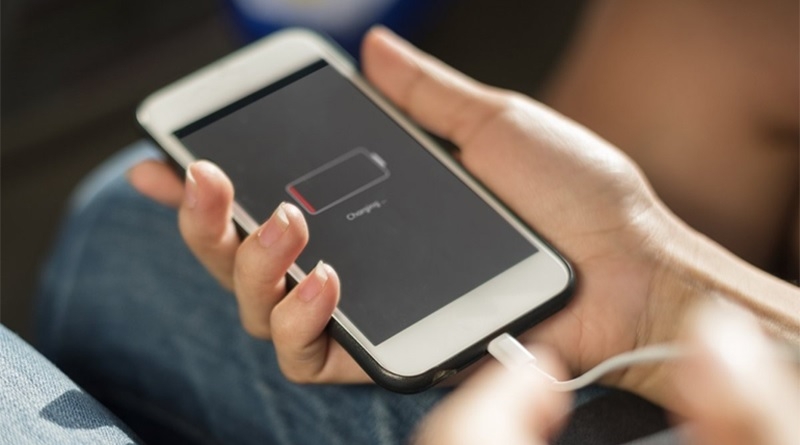 Nguyên nhân phổ biến và cách khắc phục hiệu quả sạc pin không vào Nguyên nhân phổ biến và cách khắc phục hiệu quả sạc pin không vào