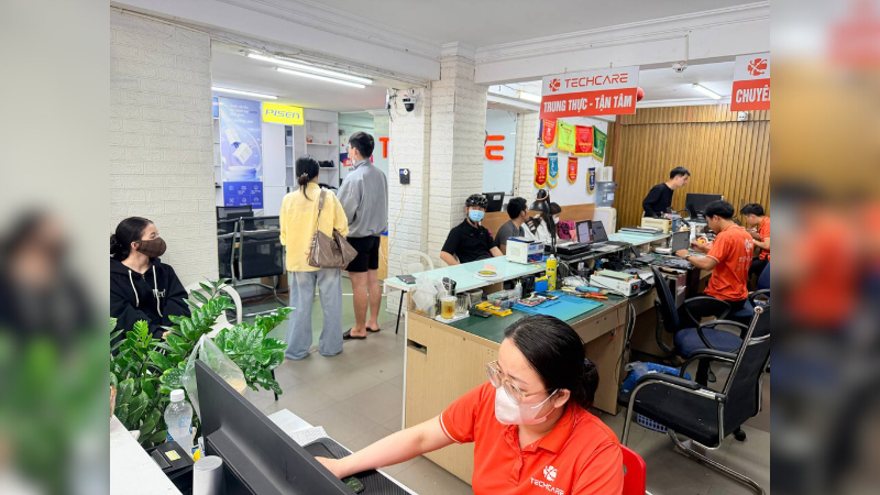  sua-dien-thoai-iphone-12-pro-max