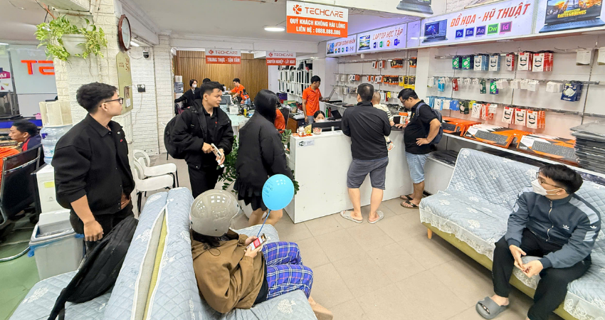 sua-dien-thoai-samsung-tai-da-nang