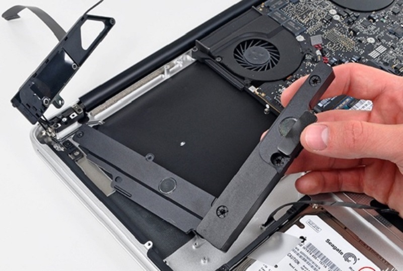 Nguyên nhân khiến loa laptop Lenovo bị hỏng là gì?