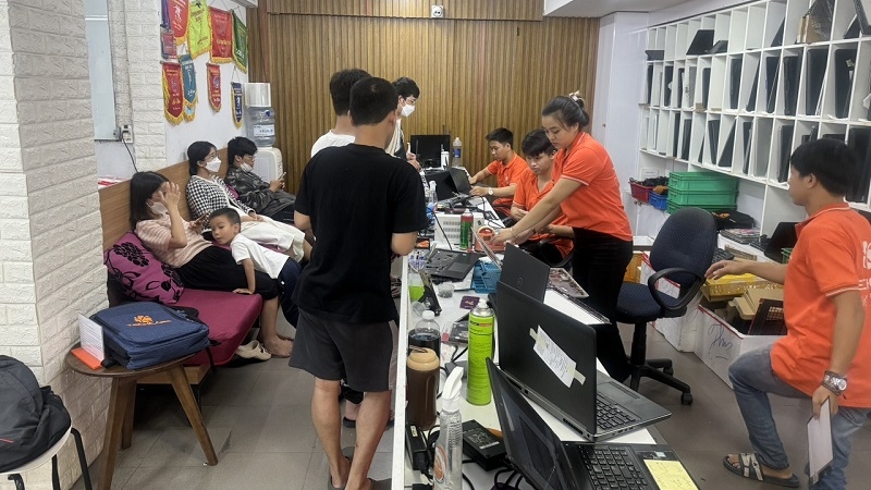 Thay mặt kính Xiaomi Redmi K20 tại Techcare Đà Nẵng Thay mặt kính Xiaomi Redmi K20 tại Techcare Đà Nẵng