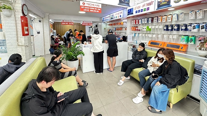 Tại sao nên chọn Techcare để thay nắp lưng Vivo V25? Tại sao nên chọn Techcare để thay nắp lưng Vivo V25?