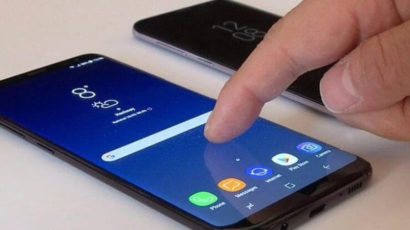 thay-cam-ung-dien-thoai-samsung