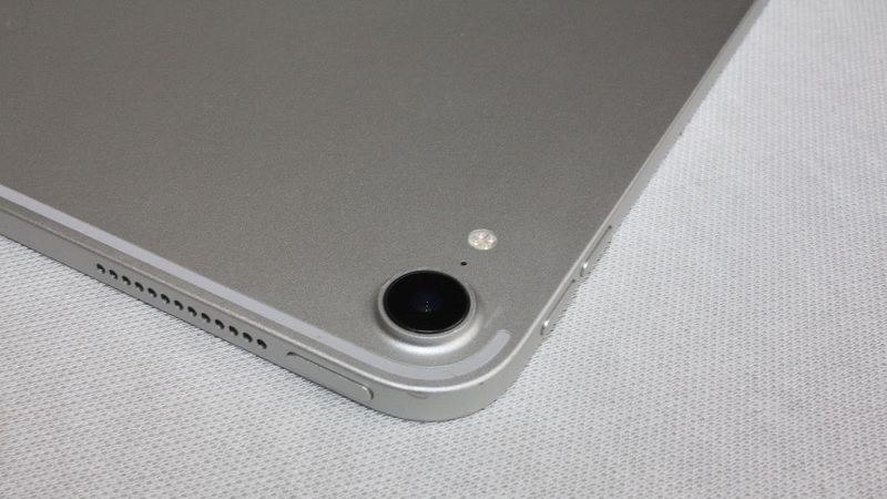 Khi nào bạn cần thay camera iPad Pro 11 2018?