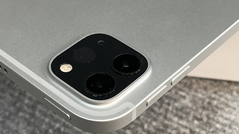 Khi nào cần thay camera iPad Pro 11 inch M1 2021?