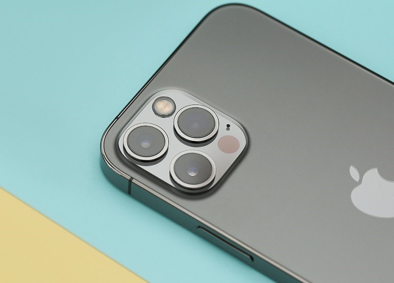 Chia sẻ những trường hợp nhận biết bạn cần thay camera iPhone 12 Pro