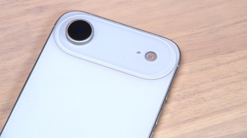 Khi nào cần thay camera iPhone 17 Air?