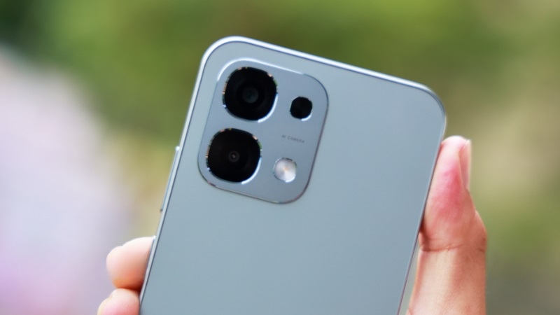 Khi nào bạn cần thay camera OPPO A6 Pro?