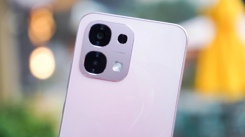 Khi nào bạn cần thay camera OPPO A6 Pro?