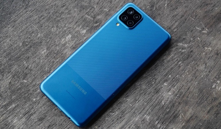Dấu hiệu cho thấy camera Samsung Galaxy A12 bị hỏng