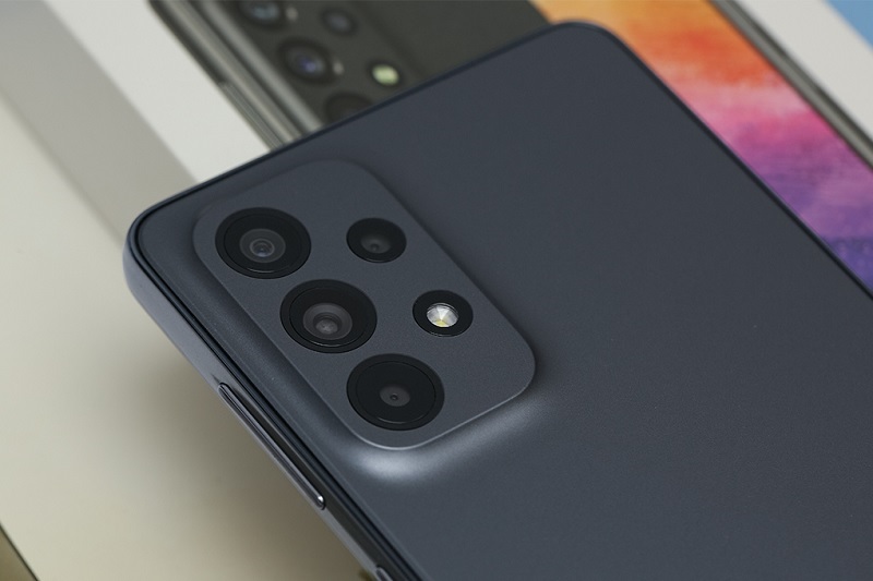 Những trường hợp nào cần thay camera Samsung Galaxy A73 5G?