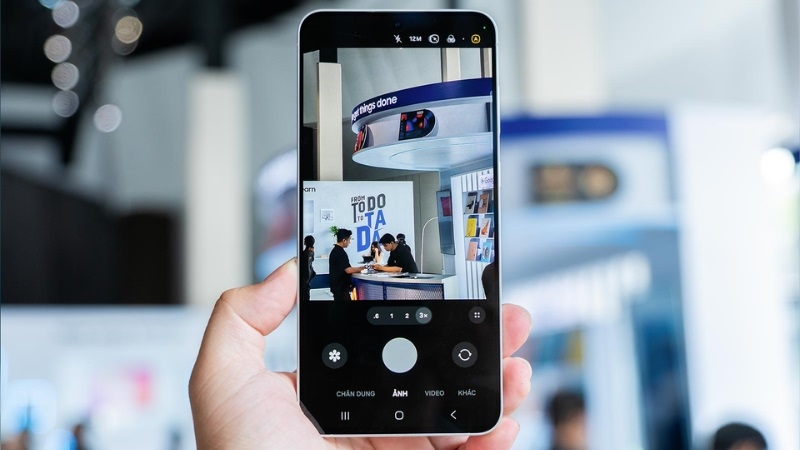 Khi nào cần thay camera Samsung Galaxy S25 FE?