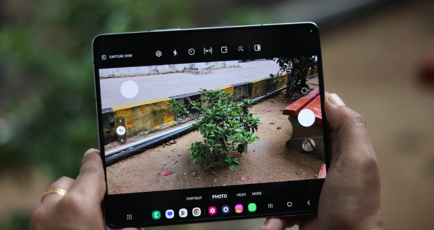 Thay camera Samsung Z Fold 6