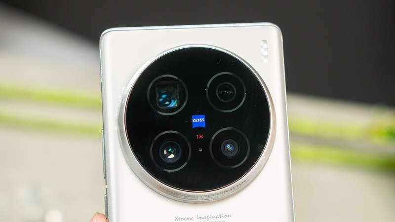 Khi nào cần thay camera Vivo X100 Ultra?