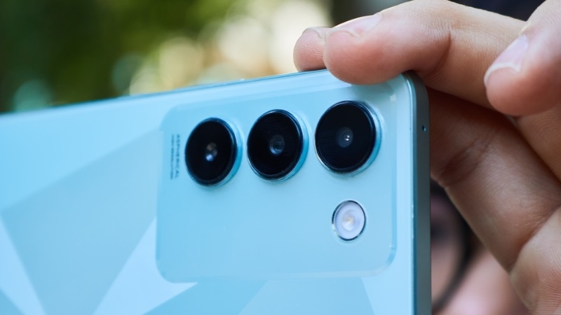 Khi nào cần thay camera Vivo Y100?