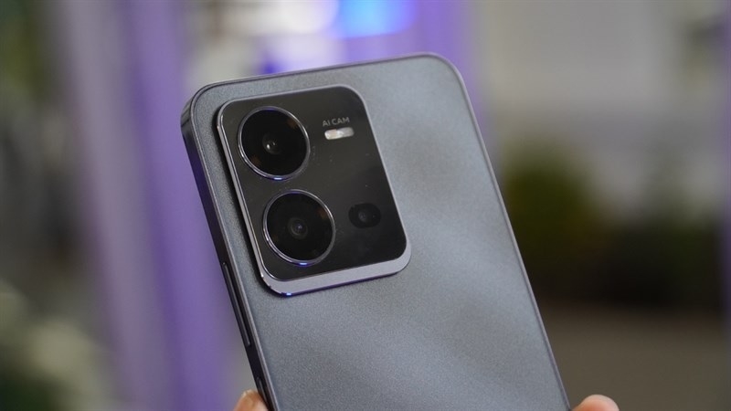 Dấu hiệu và nguyên nhân cần thay camera Vivo V25