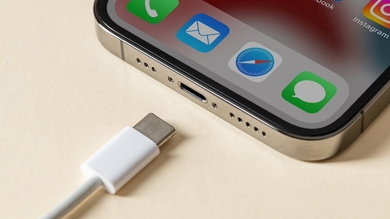 Nguyên nhân chân sạc điện thoại bị hư hỏng Nguyên nhân chân sạc điện thoại bị hư hỏng