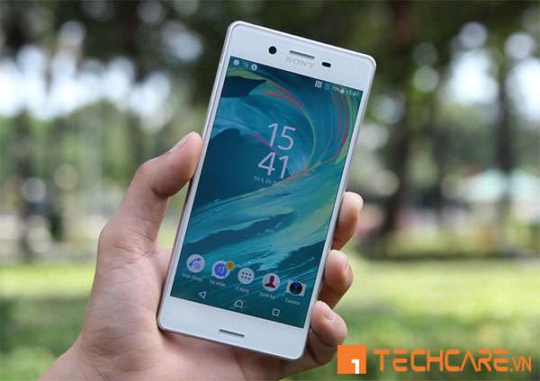 Khi nào cần thay màn hình mặt kính cảm ứng Sony Xperia X?