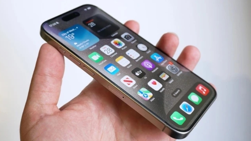 thay-man-hinh-iphone-16-lay-ngay